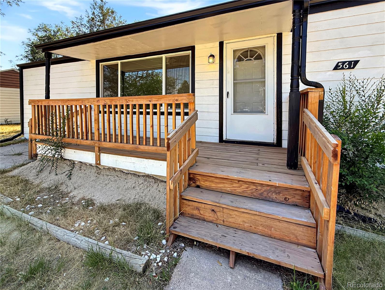 MLS Image #3 for 561  j avenue,limon, Colorado