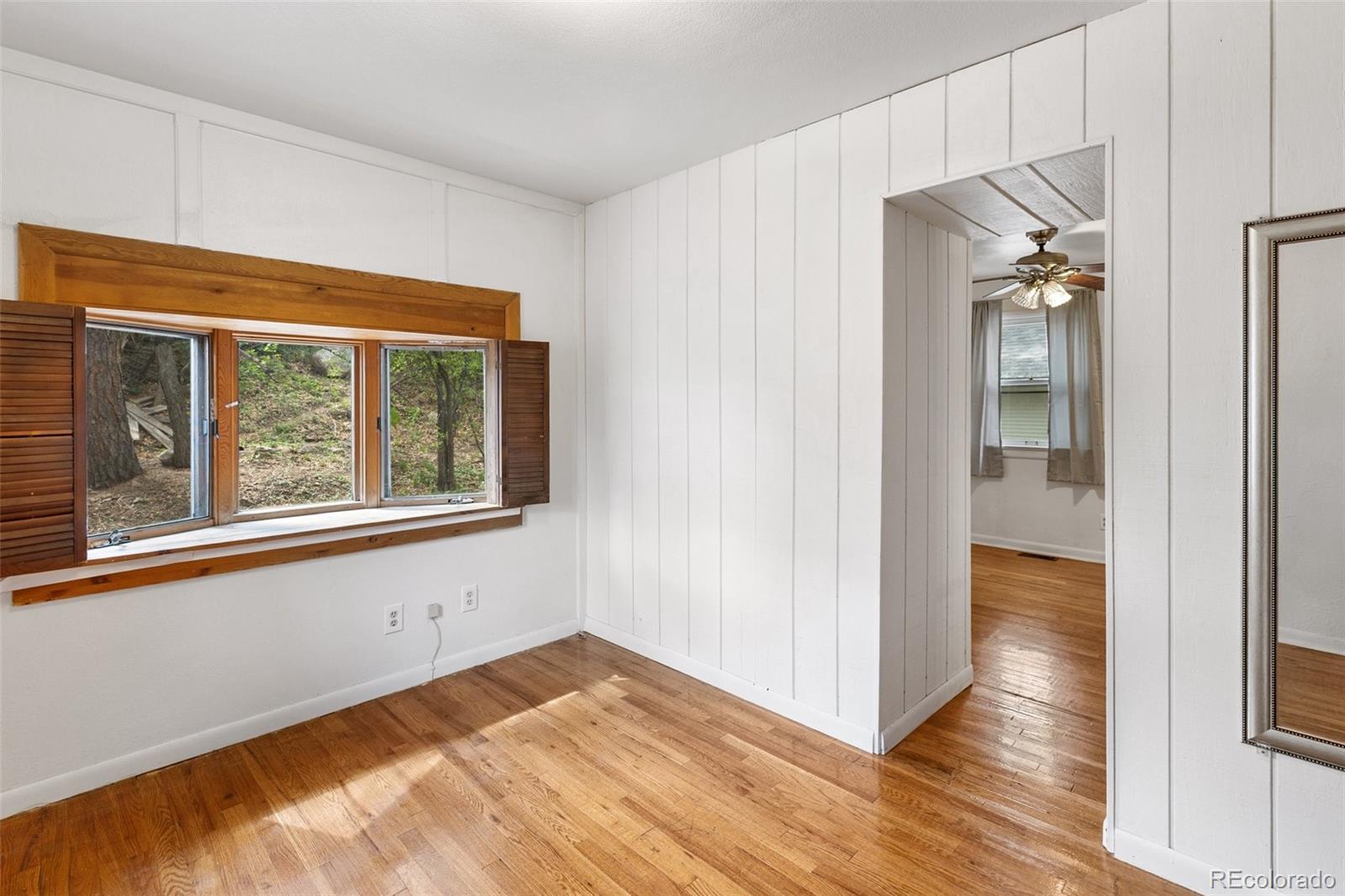 MLS Image #15 for 1527 w cheyenne road,colorado springs, Colorado