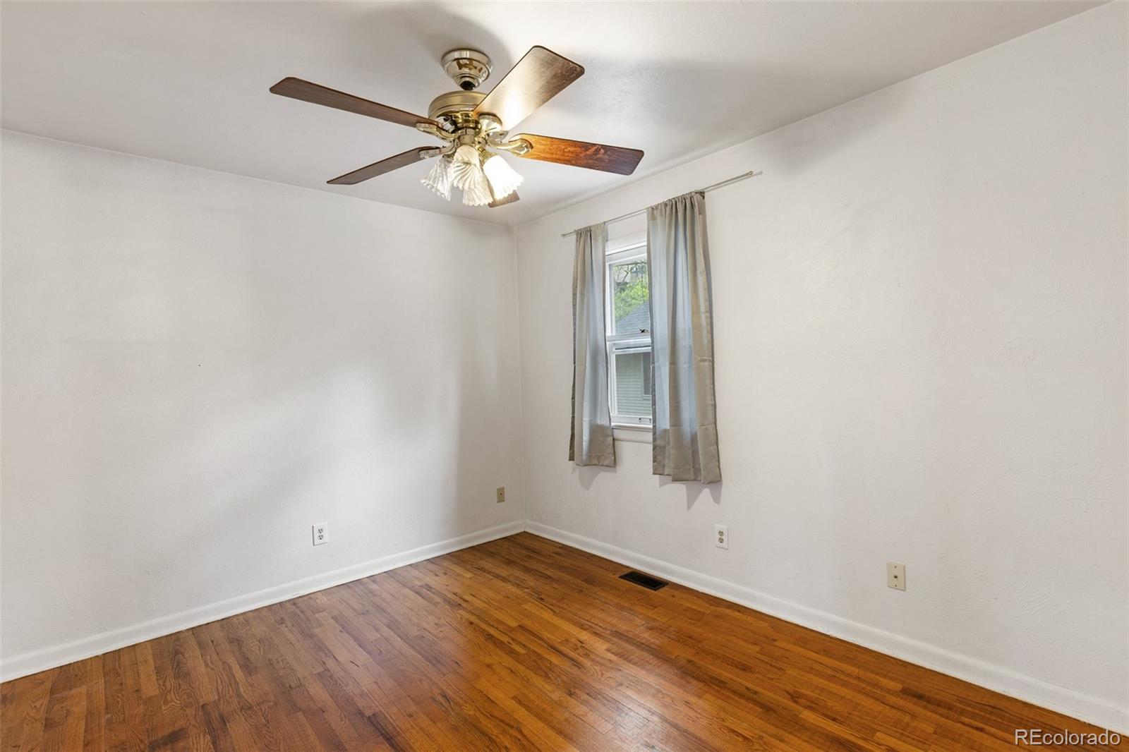 MLS Image #22 for 1527 w cheyenne road,colorado springs, Colorado
