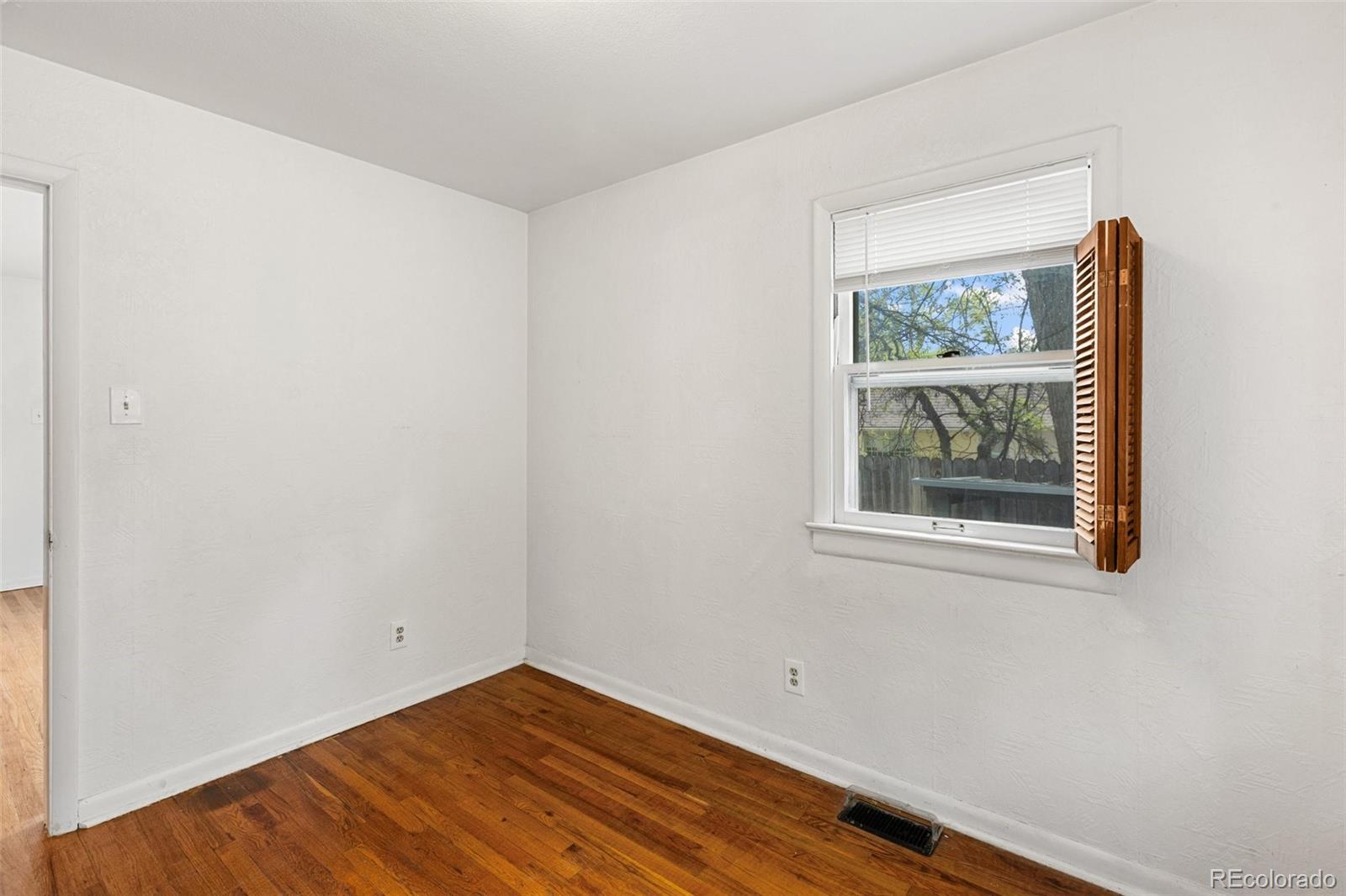 MLS Image #27 for 1527 w cheyenne road,colorado springs, Colorado