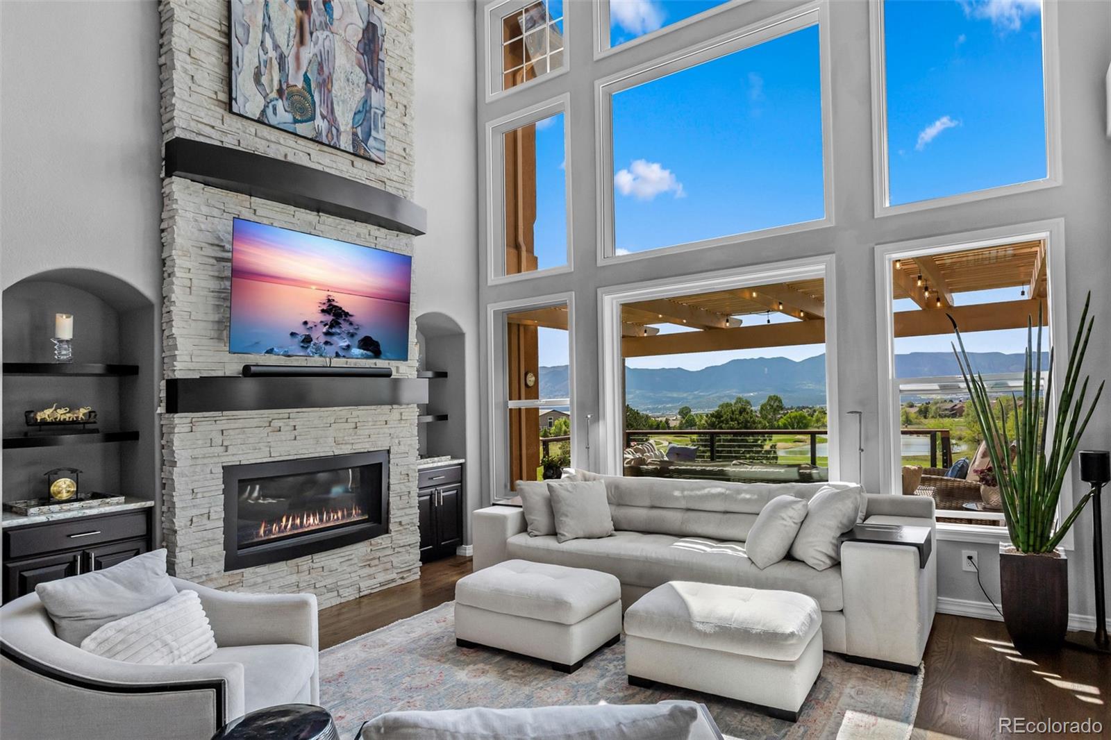 MLS Image #4 for 9952  oak knoll terrace,colorado springs, Colorado