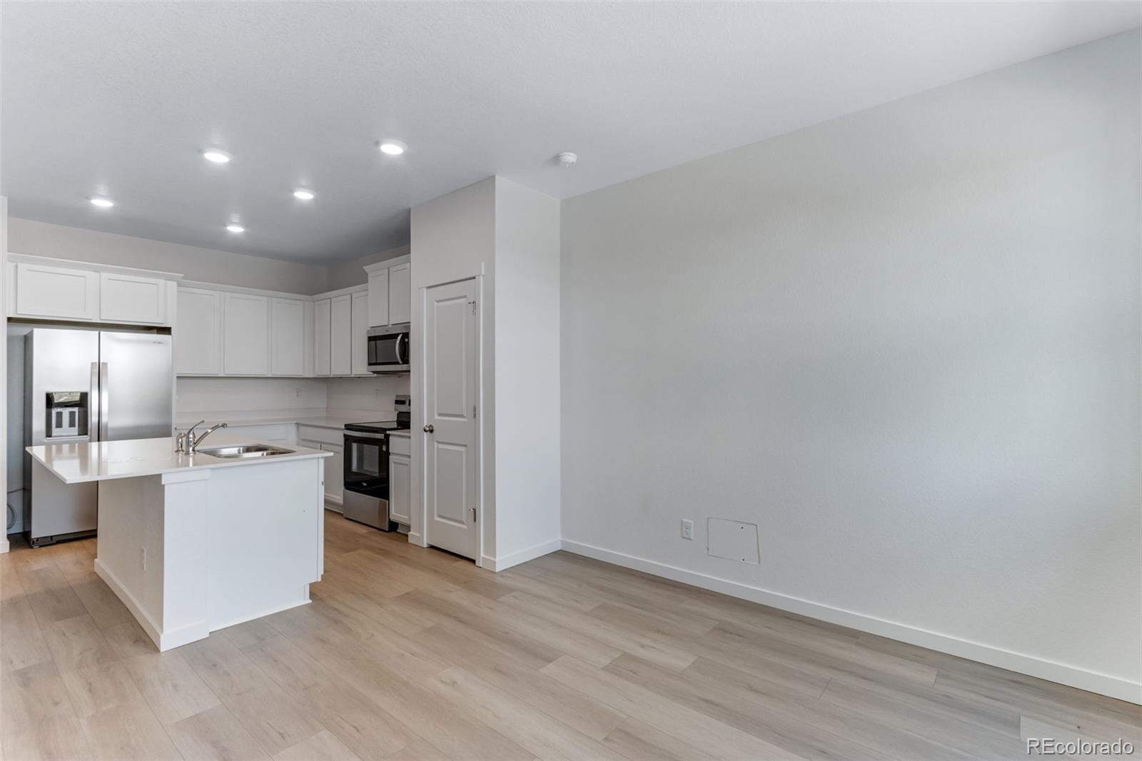 MLS Image #3 for 656 s cabernet avenue,fort lupton, Colorado