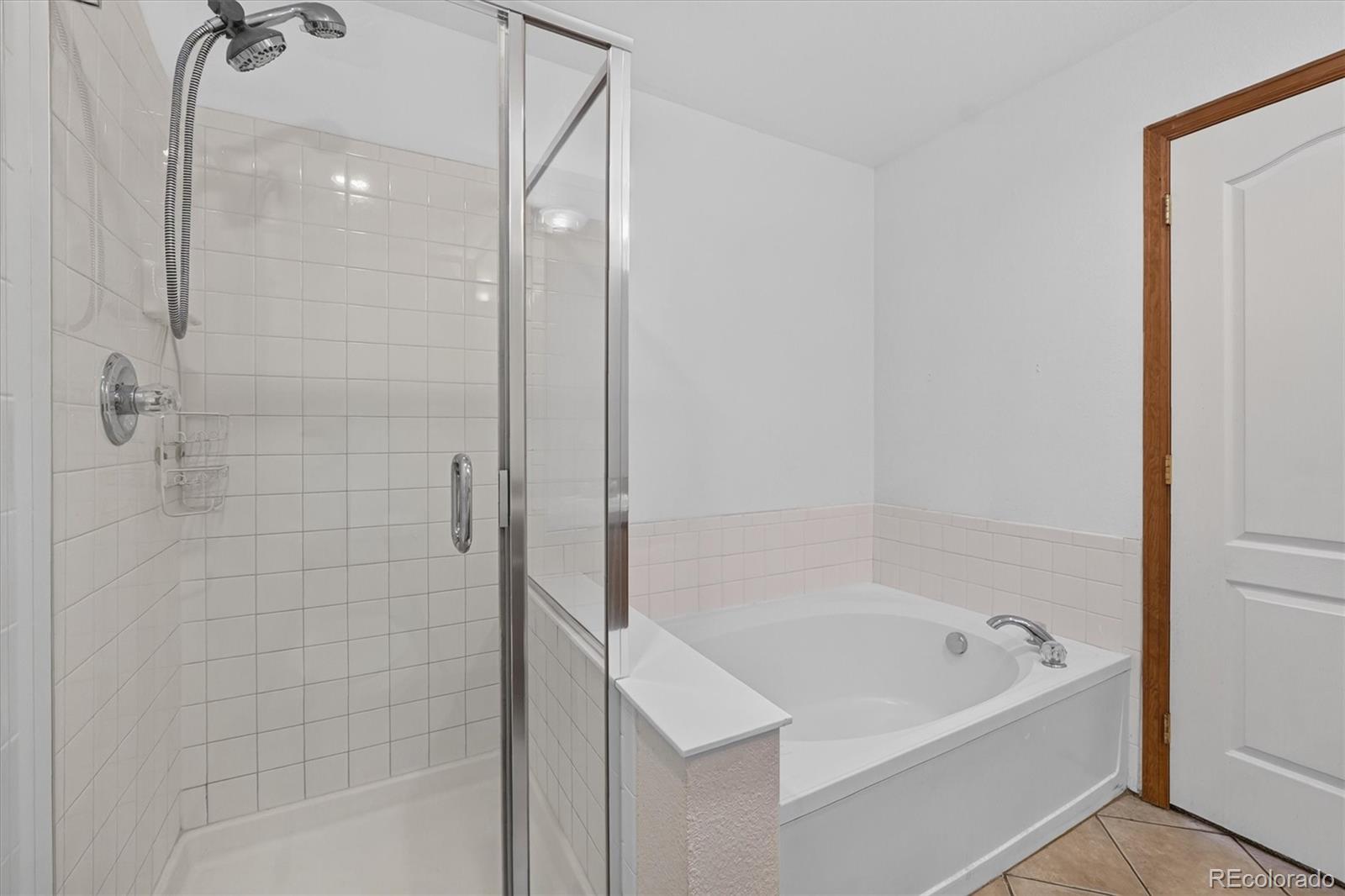 MLS Image #20 for 5531  lewiston court,denver, Colorado