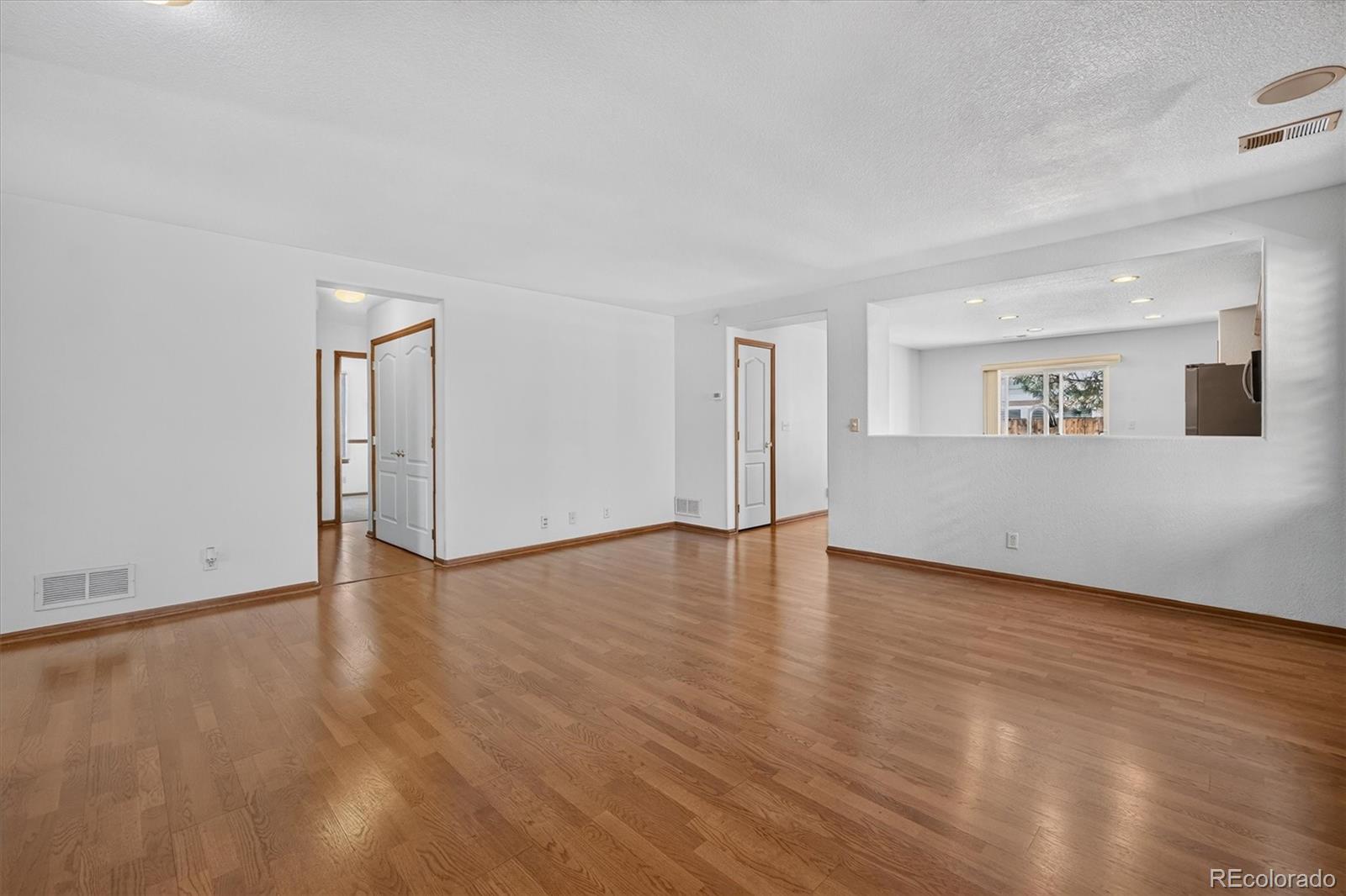 MLS Image #7 for 5531  lewiston court,denver, Colorado