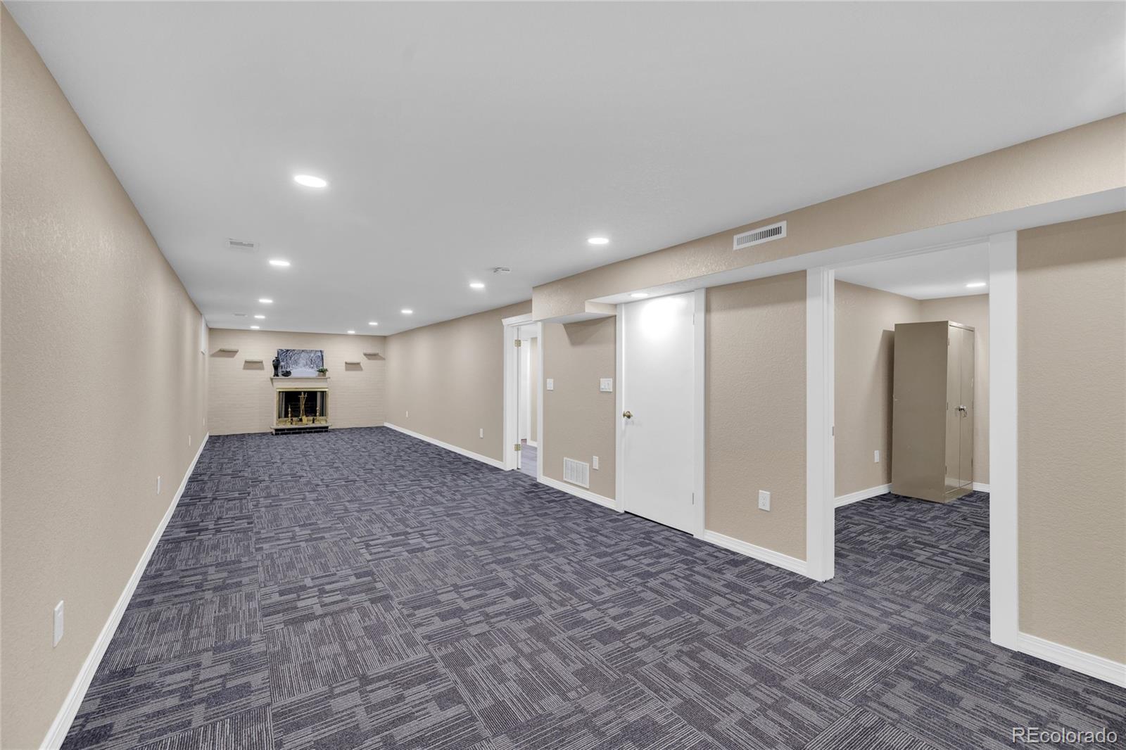 MLS Image #15 for 4200 s jason street,englewood, Colorado