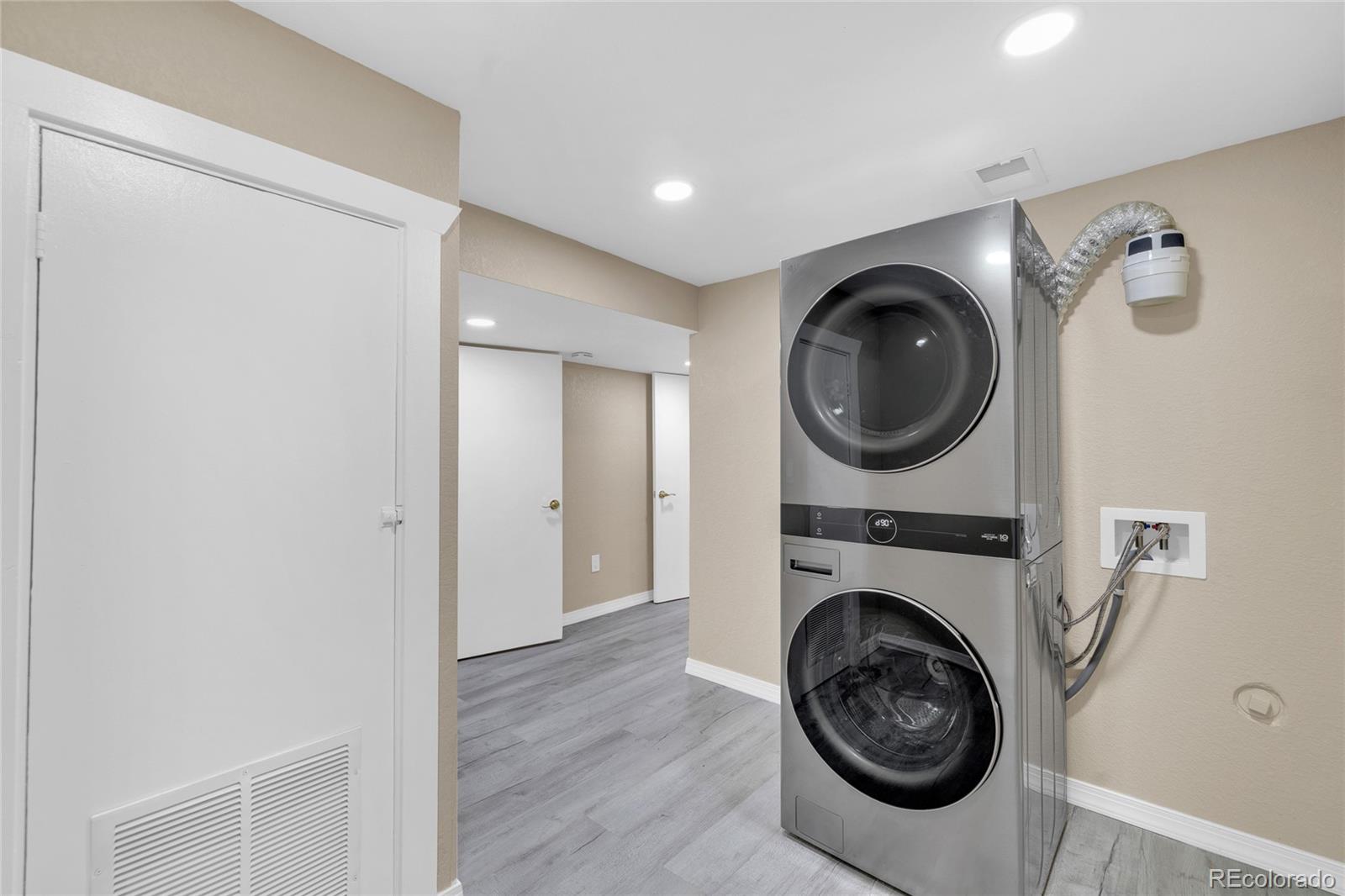 MLS Image #16 for 4200 s jason street,englewood, Colorado