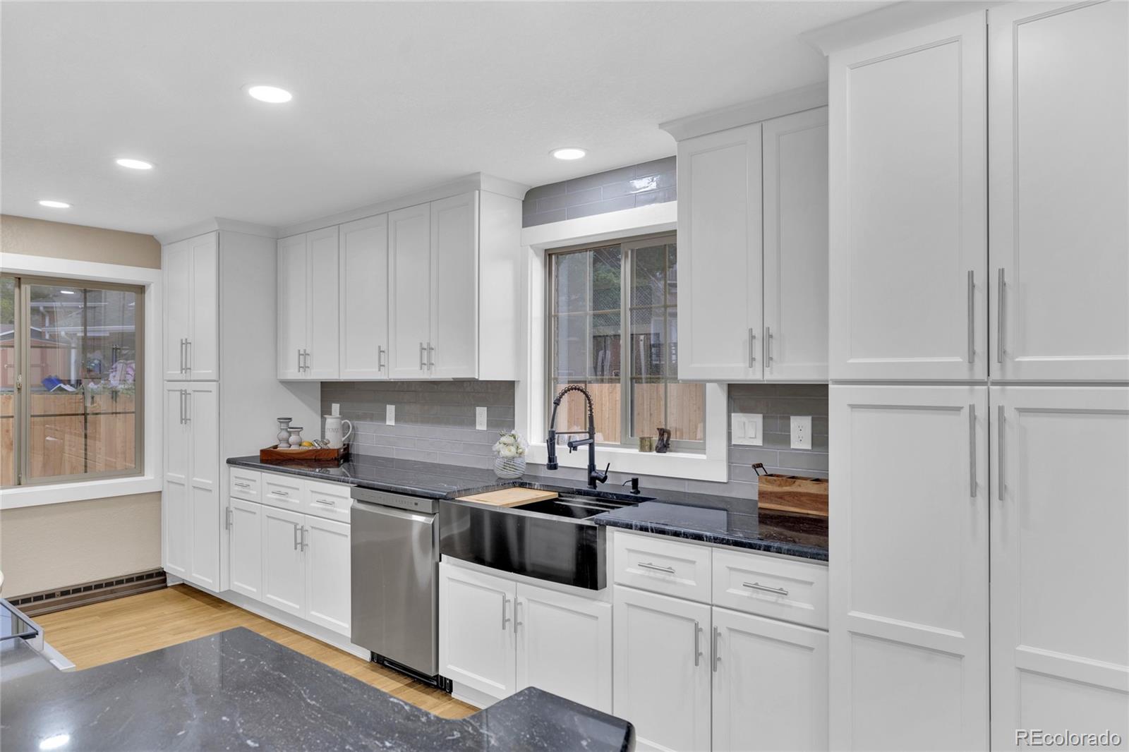 MLS Image #8 for 4200 s jason street,englewood, Colorado