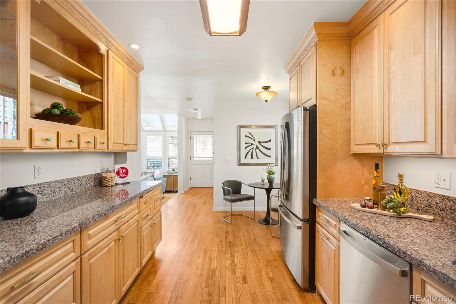MLS Image #13 for 1131  saint paul street,denver, Colorado