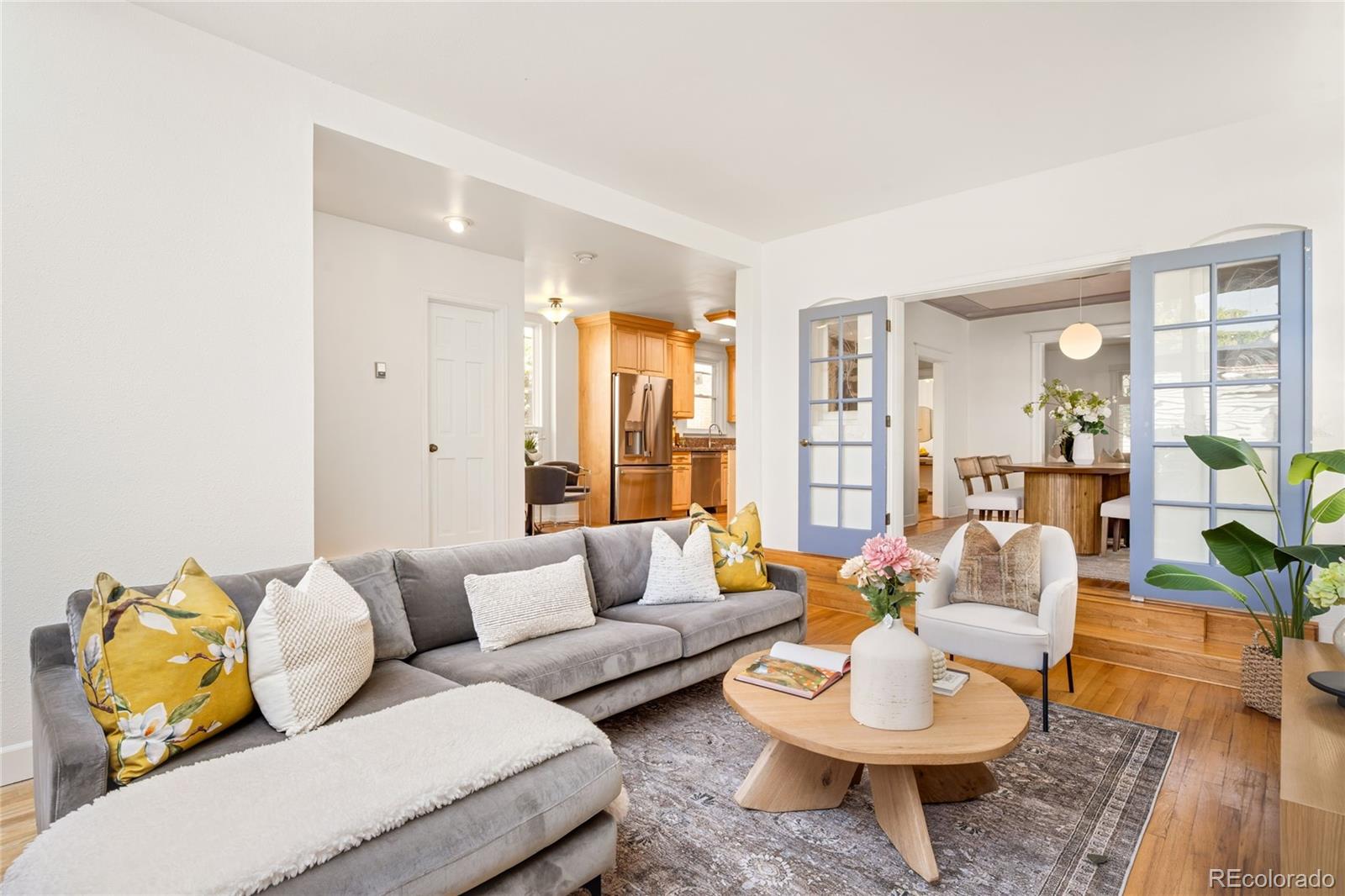 MLS Image #18 for 1131  saint paul street,denver, Colorado