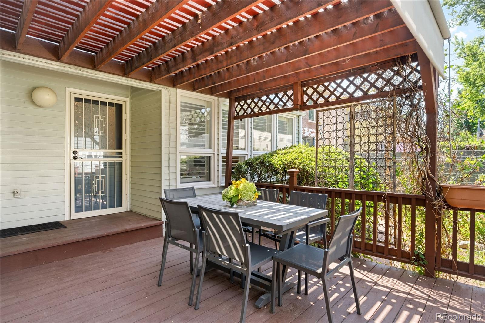 MLS Image #33 for 1131  saint paul street,denver, Colorado