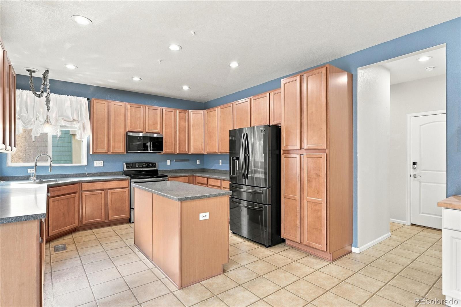 MLS Image #14 for 16484 e 107th place,commerce city, Colorado