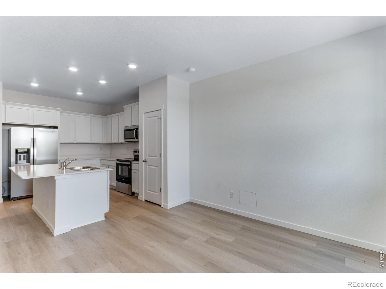 MLS Image #3 for 656 s cabernet avenue,fort lupton, Colorado