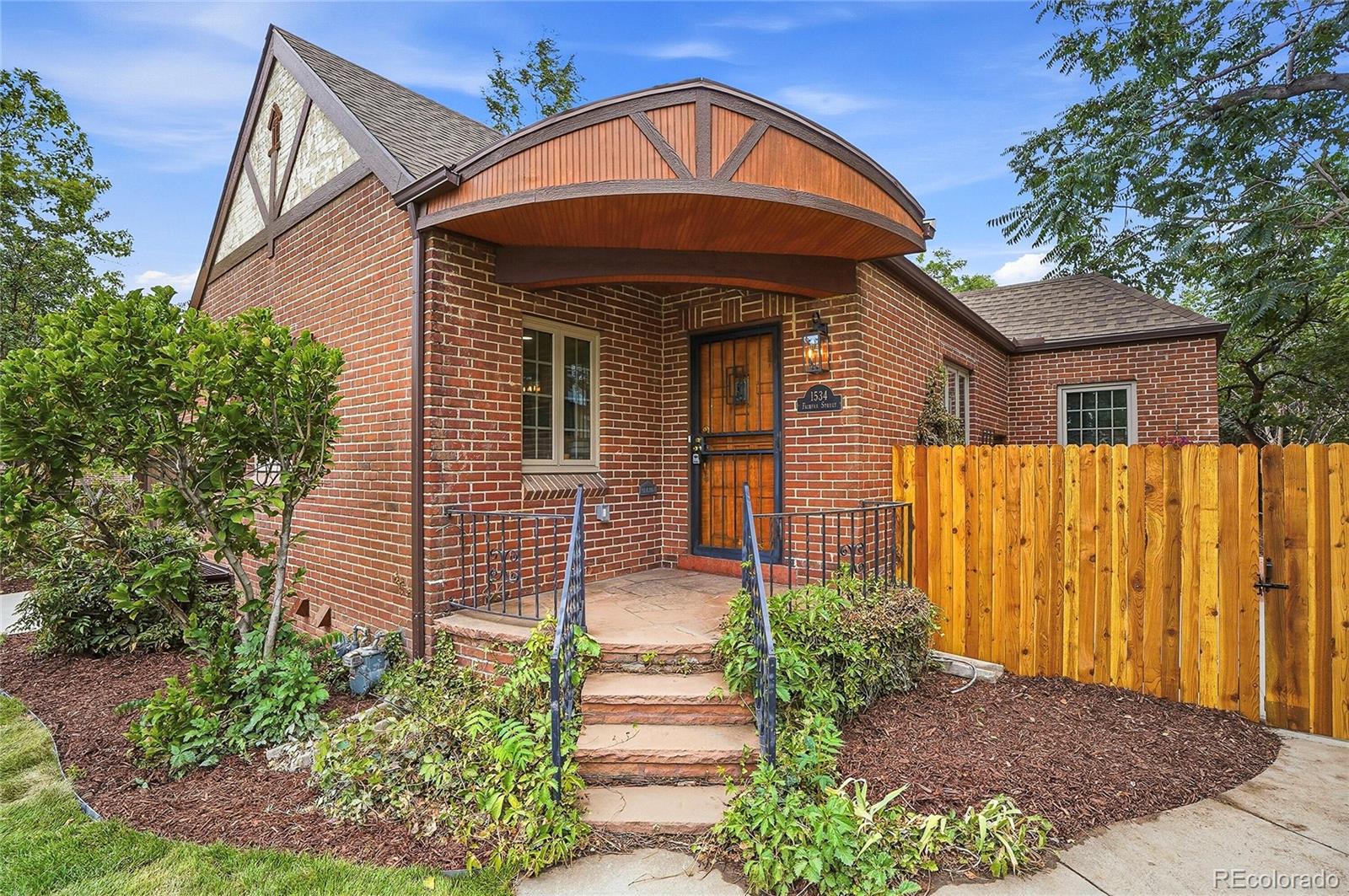 MLS Image #2 for 1534  fairfax street,denver, Colorado