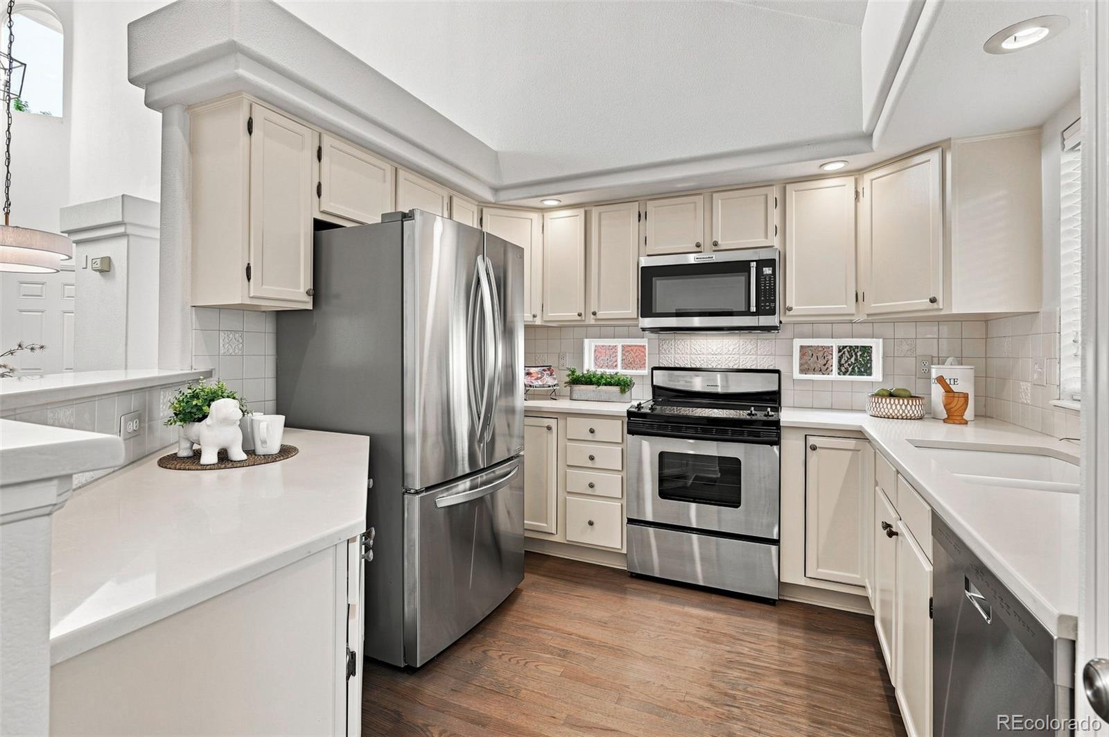 MLS Image #10 for 12471 e caspian drive,aurora, Colorado