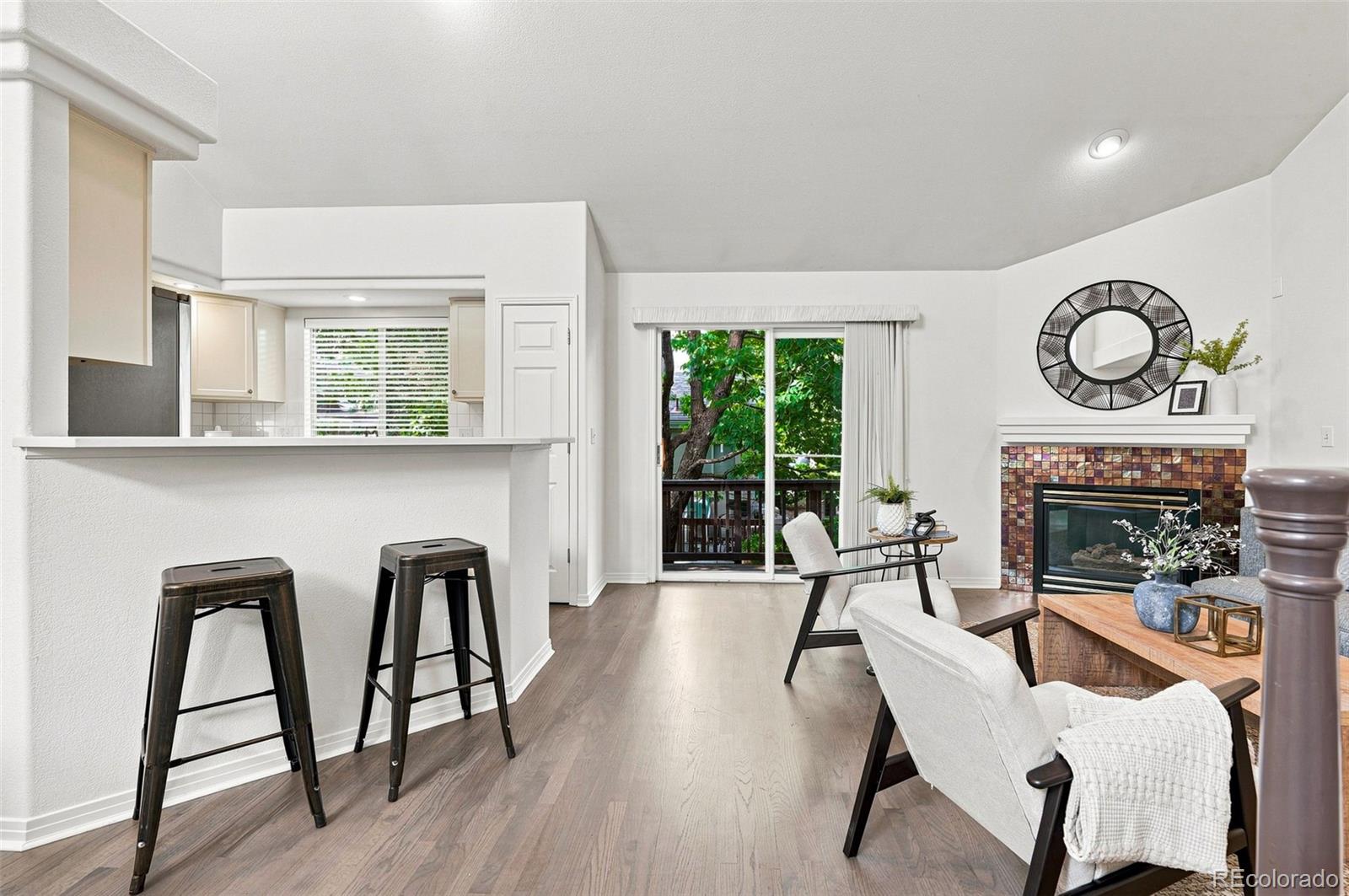 MLS Image #5 for 12471 e caspian drive,aurora, Colorado