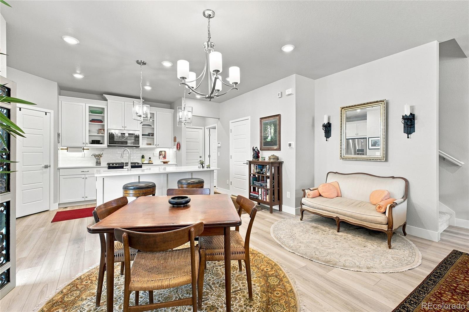 MLS Image #3 for 9777  banner peak street,littleton, Colorado
