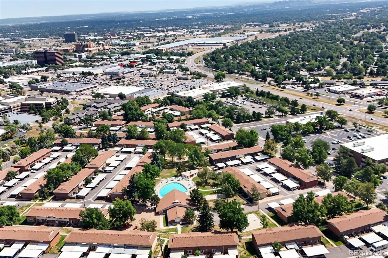 MLS Image #17 for 614 s xenon court,denver, Colorado