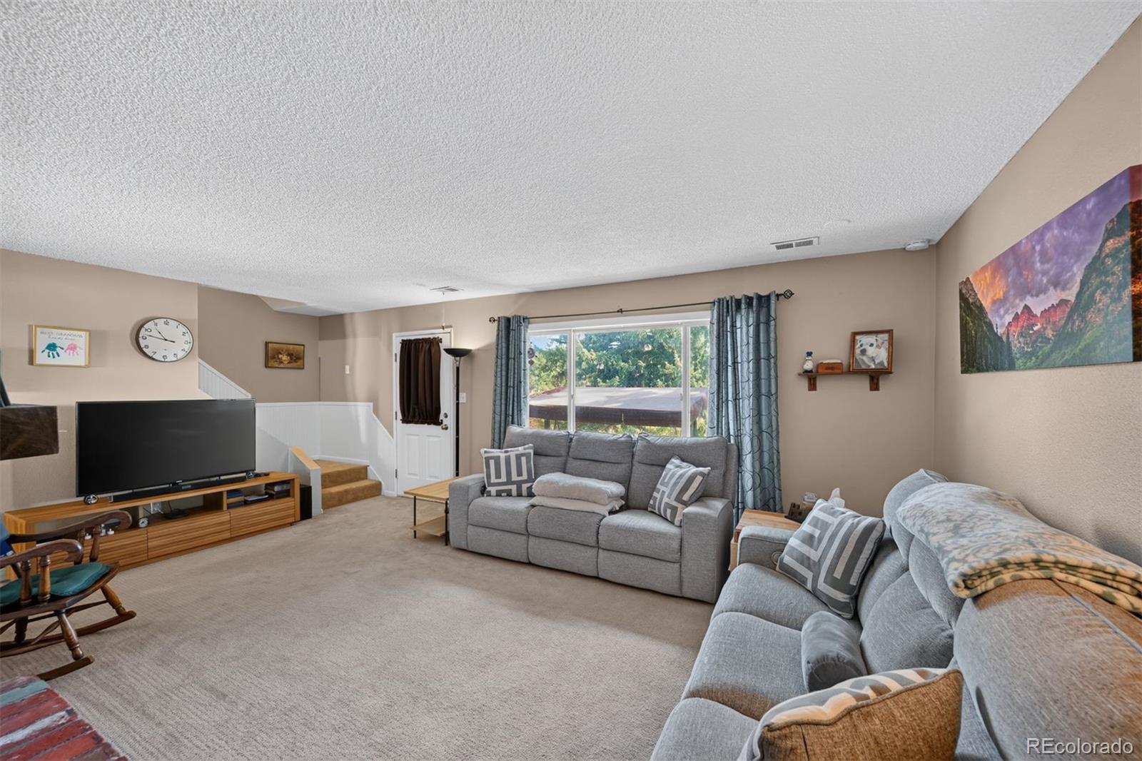 MLS Image #3 for 614 s xenon court,denver, Colorado