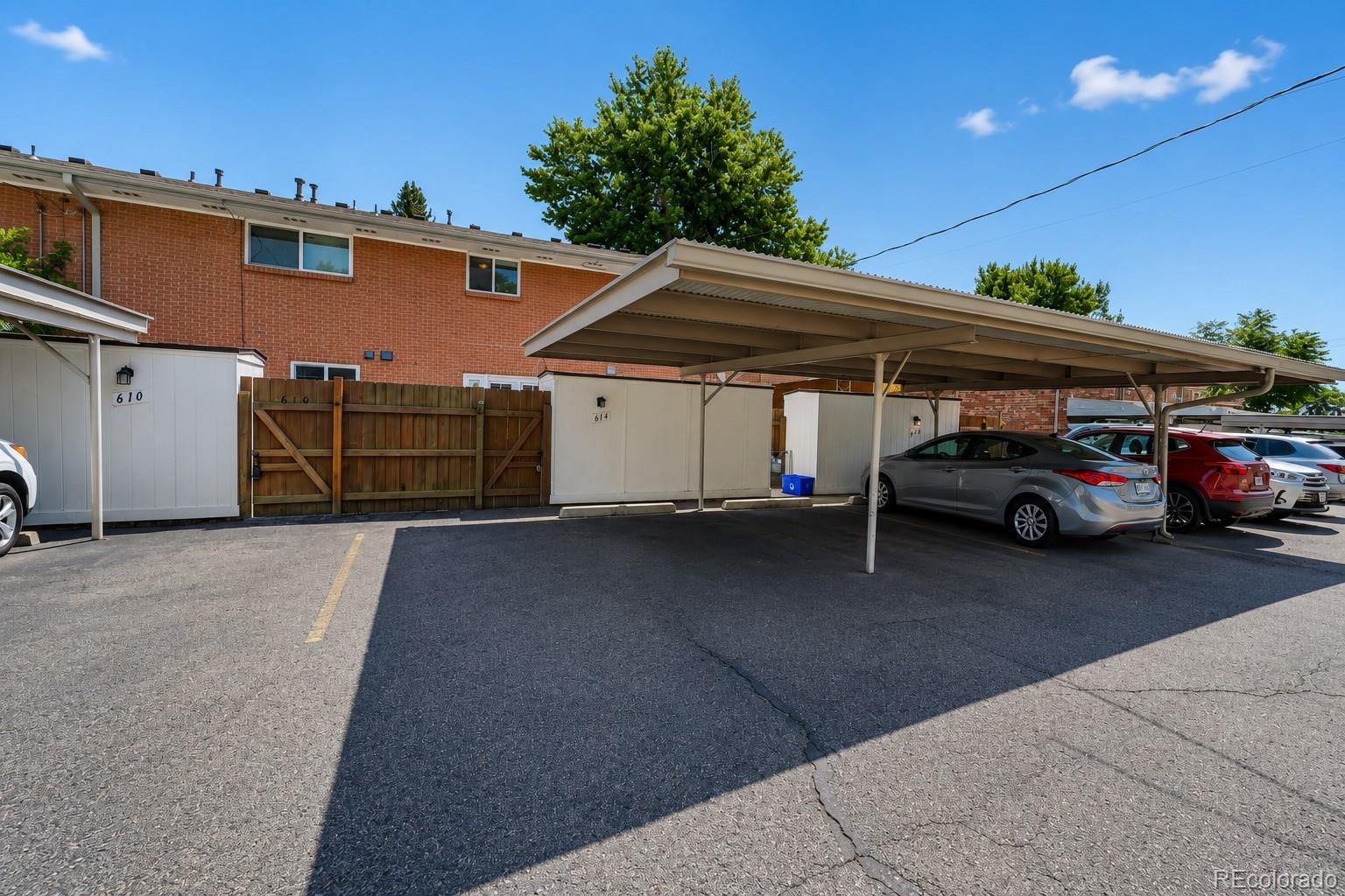 MLS Image #9 for 614 s xenon court,denver, Colorado