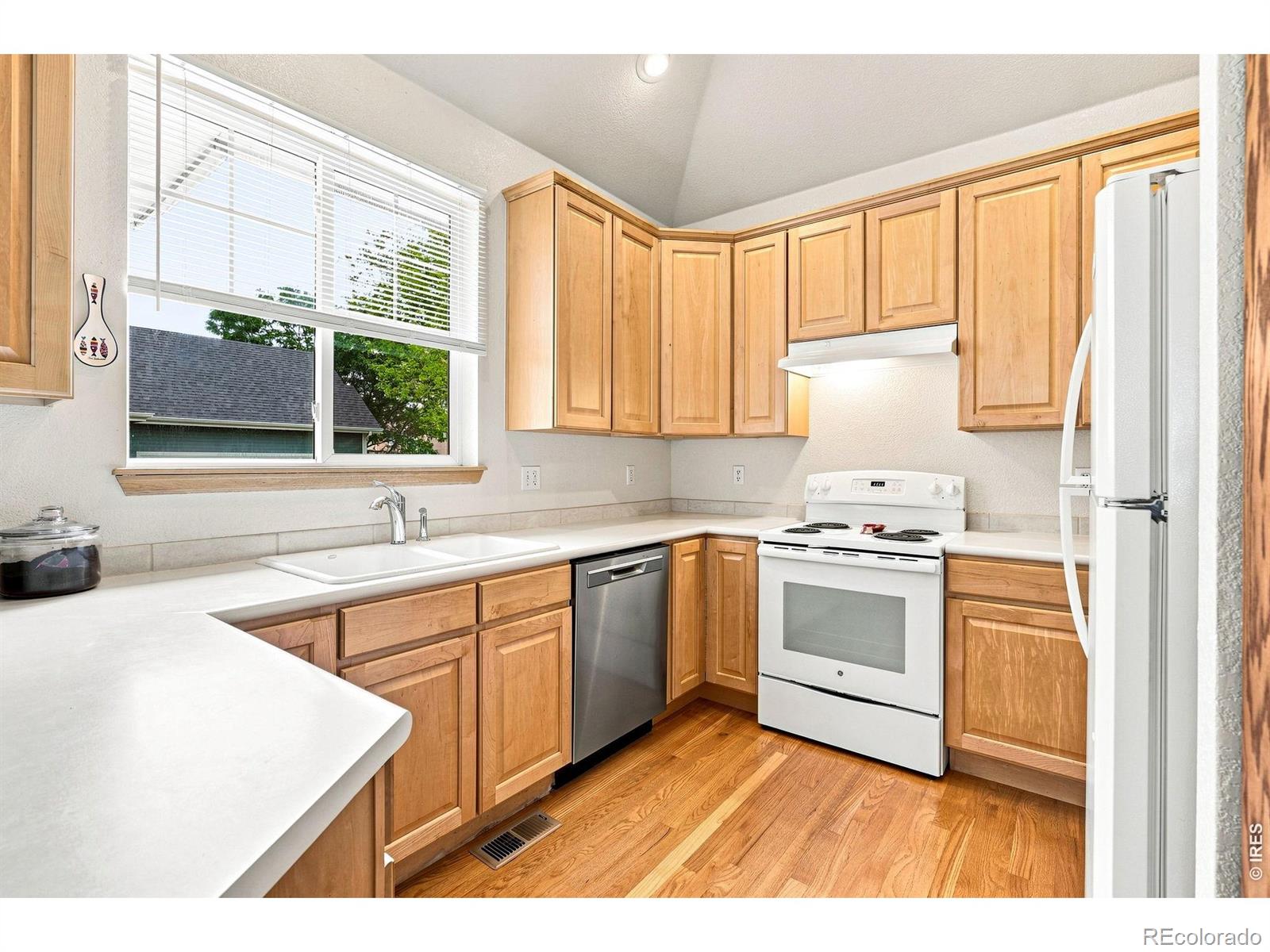 MLS Image #6 for 569  wild ridge lane,lafayette, Colorado