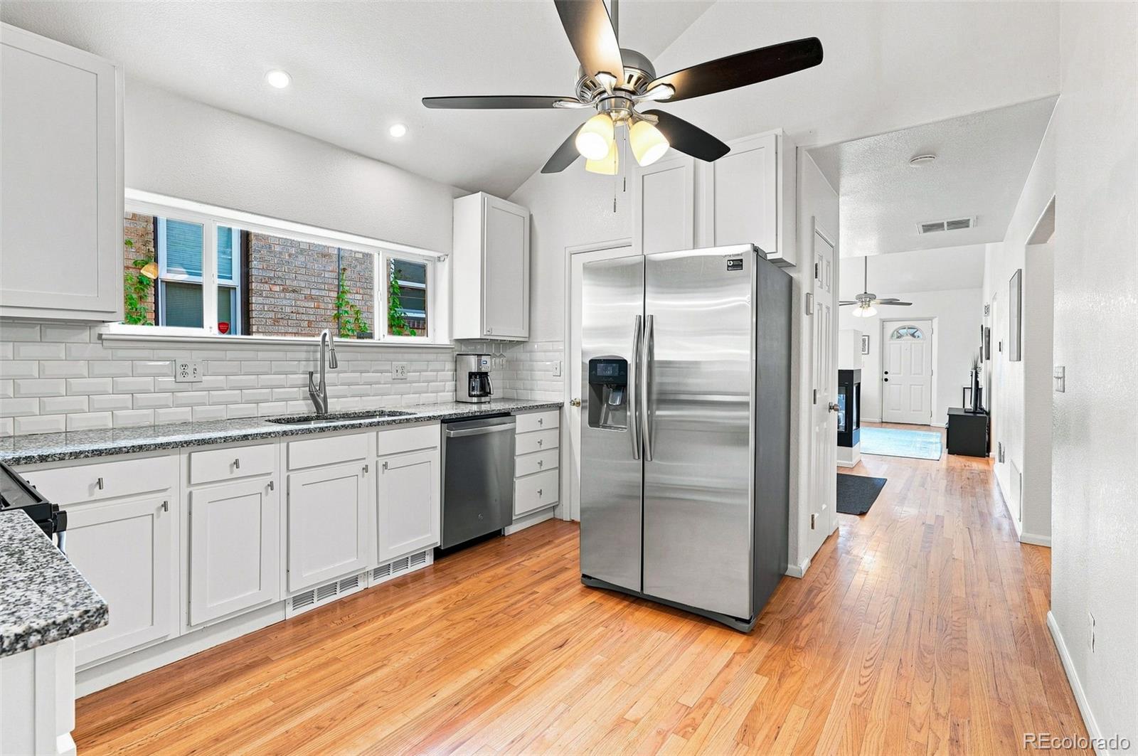 MLS Image #18 for 1028  jackson street,denver, Colorado