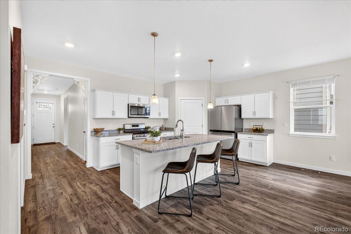 MLS Image #4 for 2301  mountain sky drive,fort lupton, Colorado