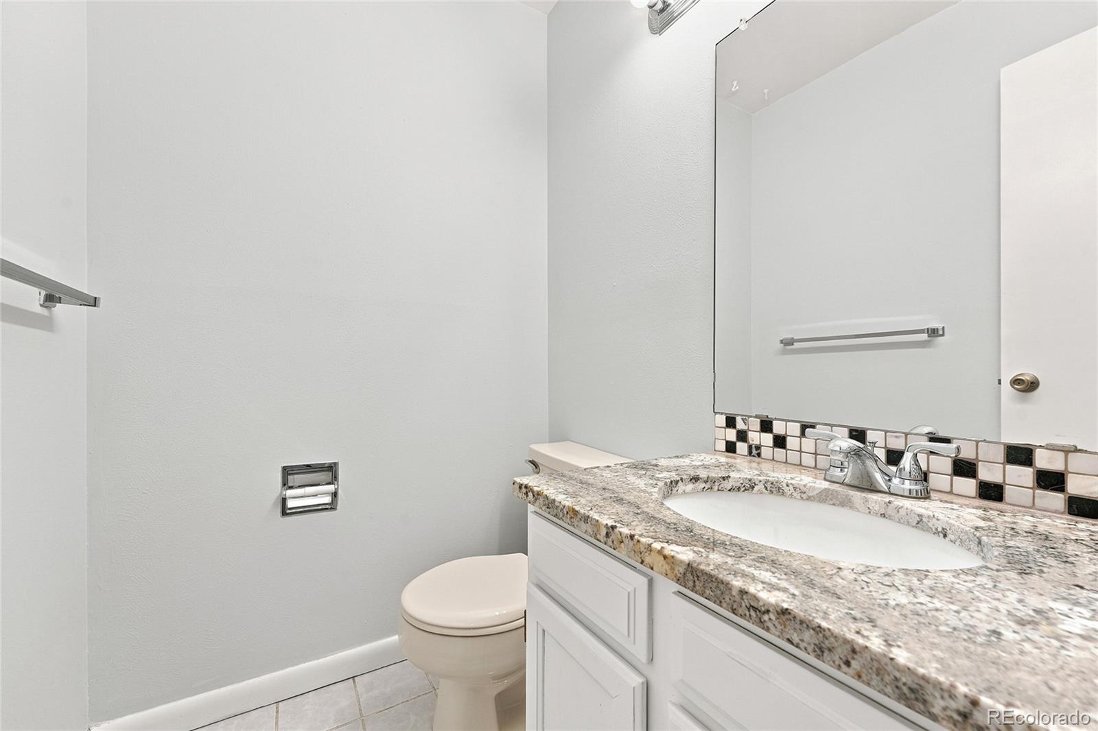 MLS Image #12 for 13941 e oxford place,aurora, Colorado