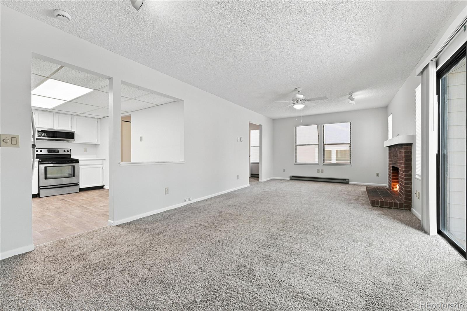 MLS Image #6 for 13941 e oxford place,aurora, Colorado