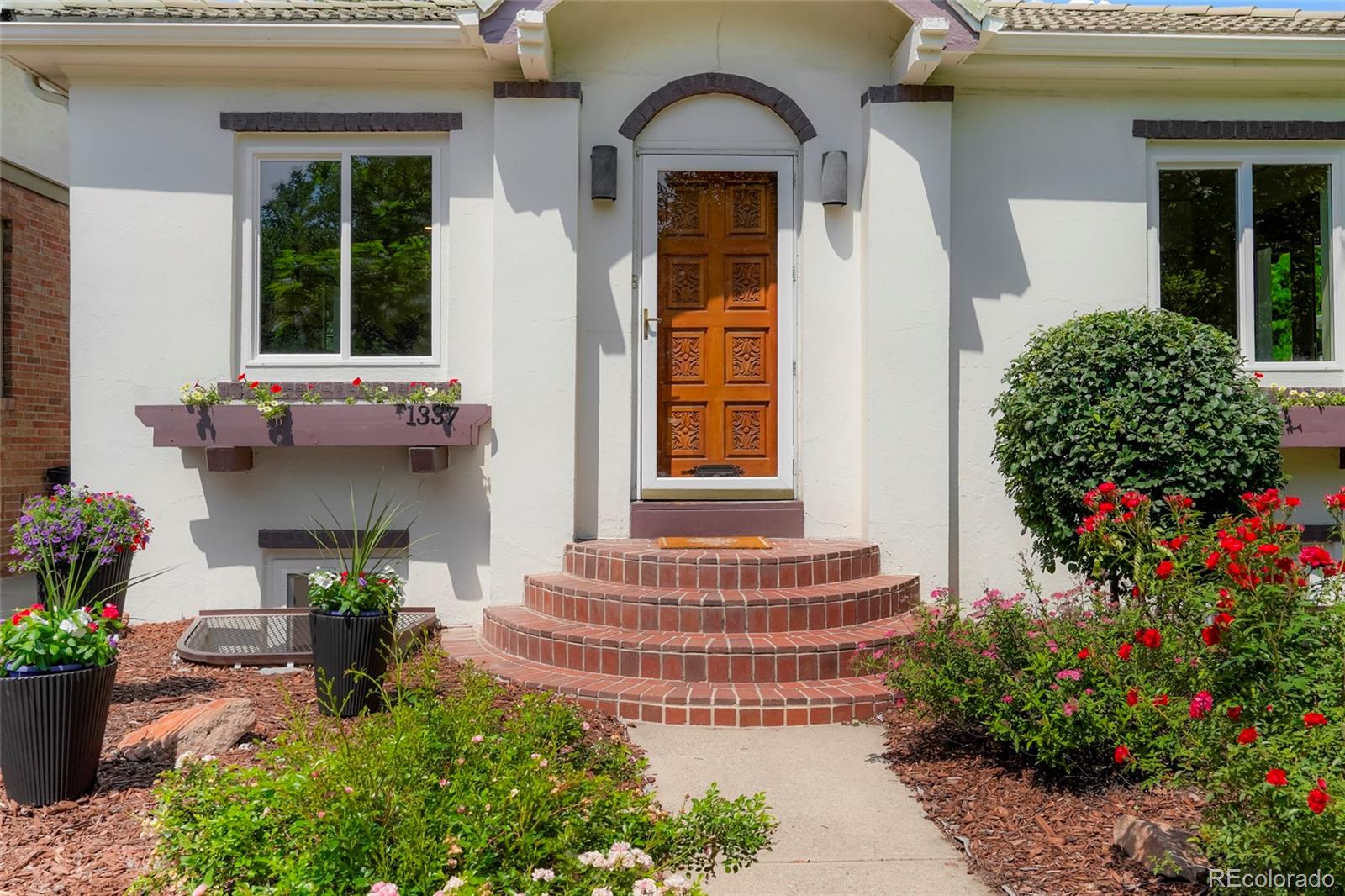 MLS Image #2 for 1337  bellaire street,denver, Colorado