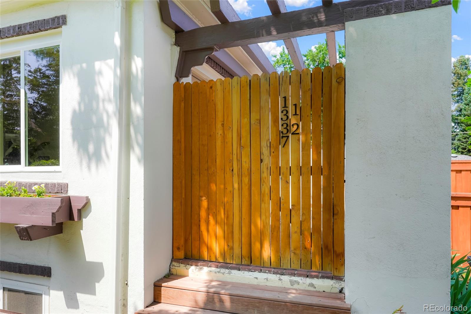 MLS Image #3 for 1337  bellaire street,denver, Colorado