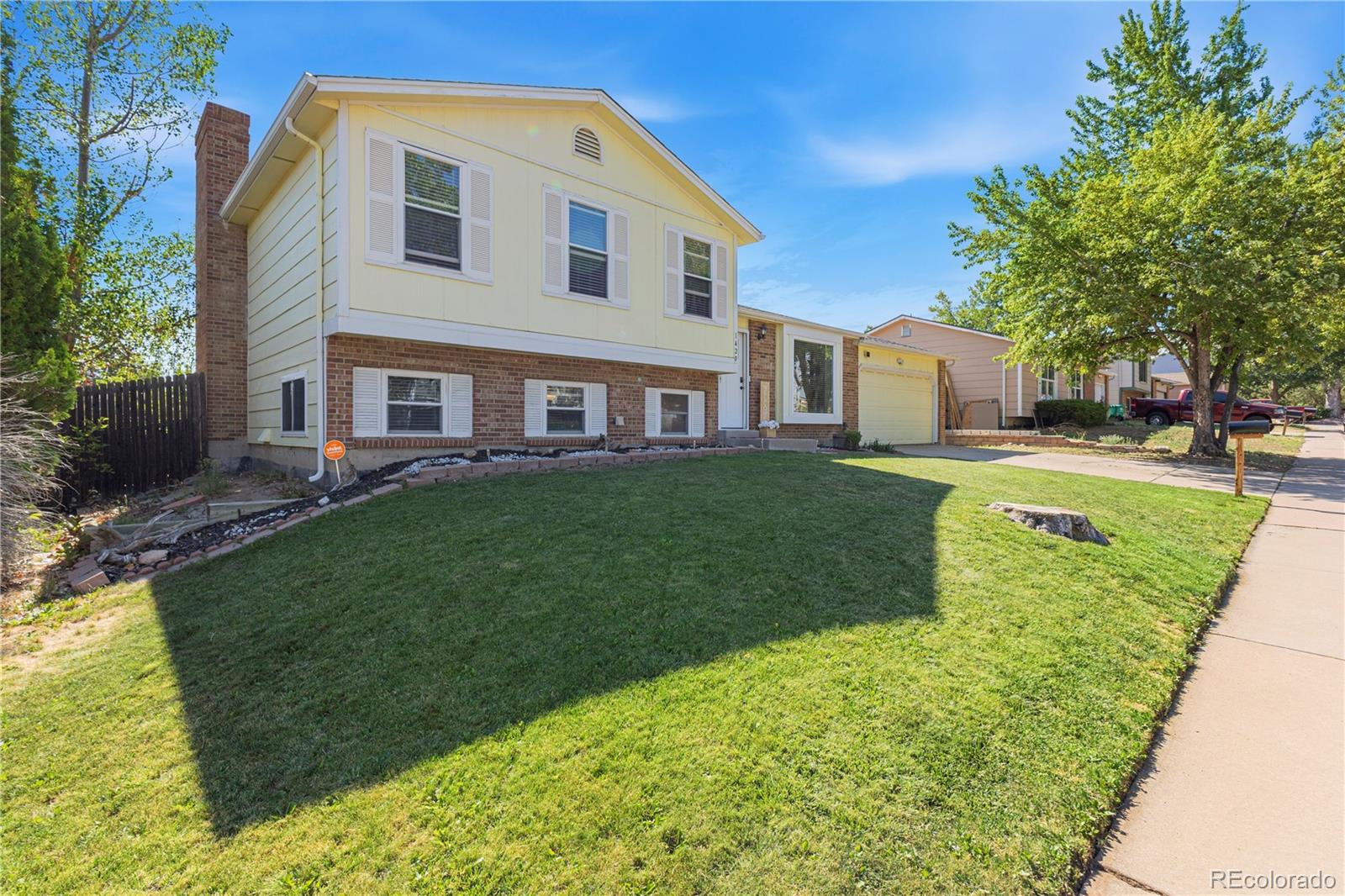 MLS Image #2 for 1420 s zeno way,aurora, Colorado