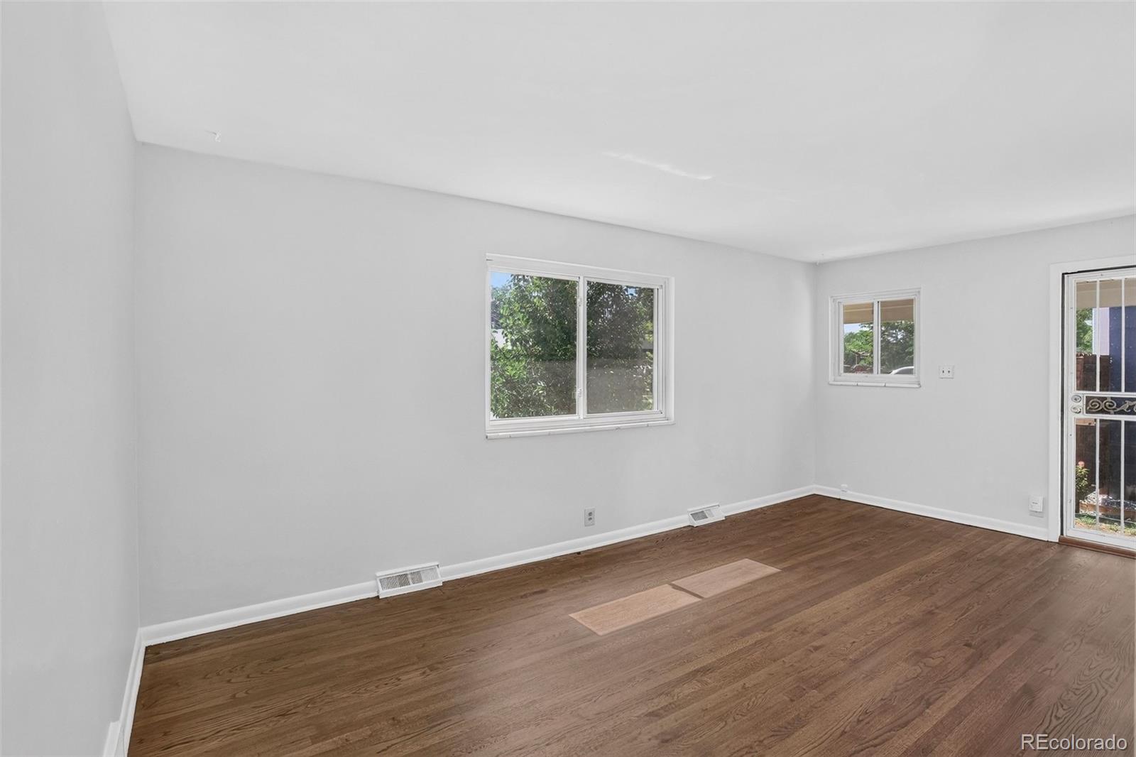 MLS Image #2 for 805  kingston street,aurora, Colorado