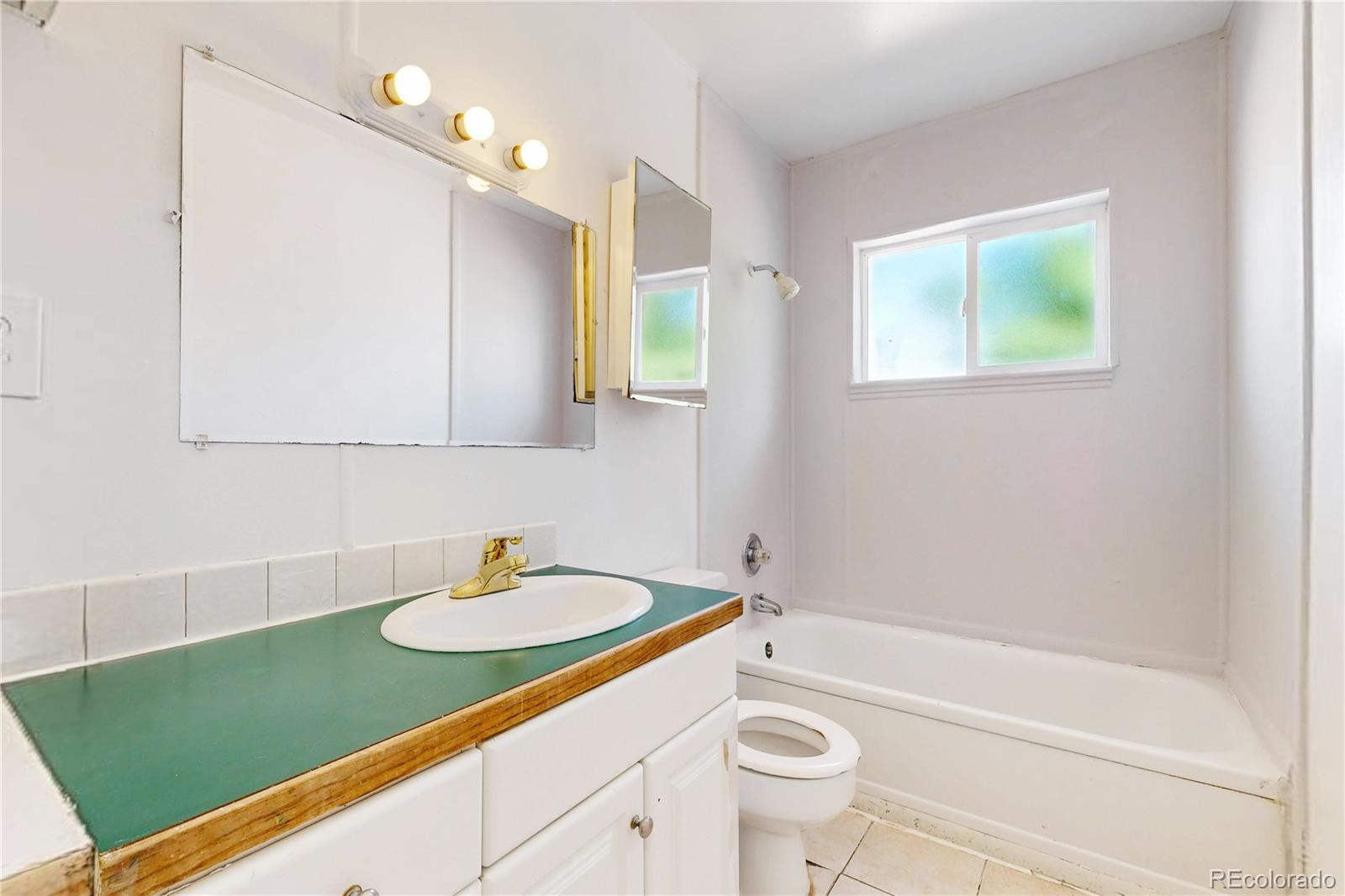MLS Image #10 for 2221 w 55th avenue,denver, Colorado