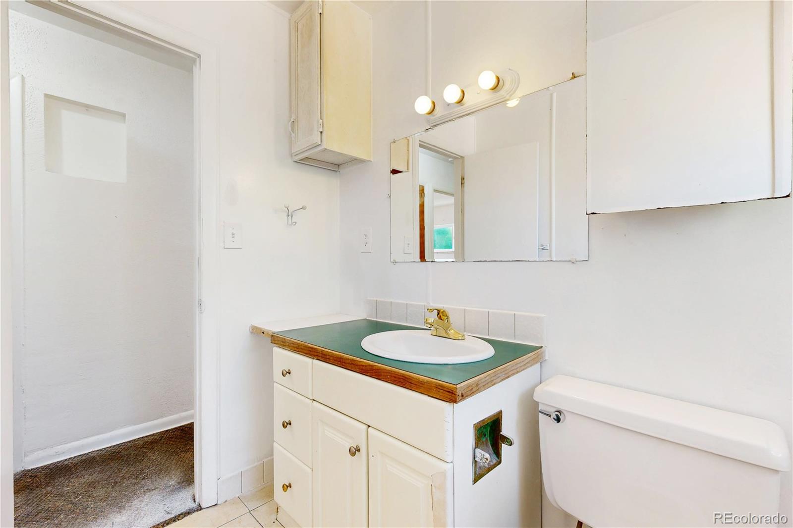 MLS Image #11 for 2221 w 55th avenue,denver, Colorado