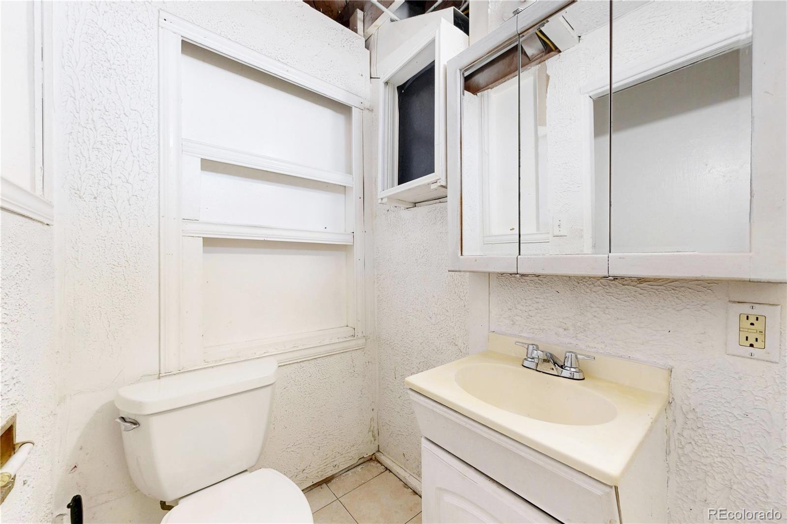 MLS Image #19 for 2221 w 55th avenue,denver, Colorado