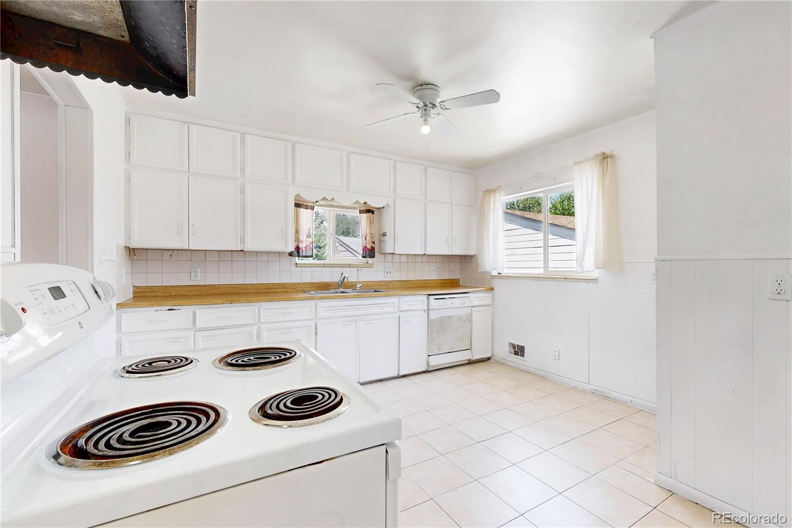 MLS Image #6 for 2221 w 55th avenue,denver, Colorado