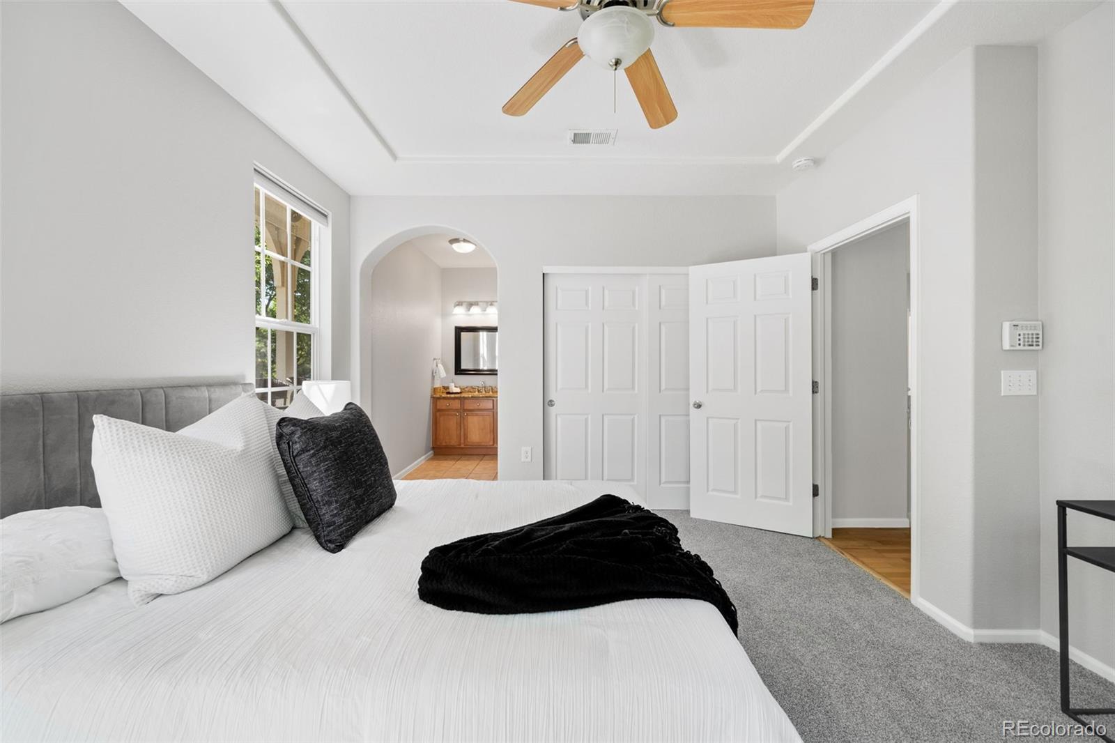 MLS Image #20 for 8892 e 24th place 102,denver, Colorado