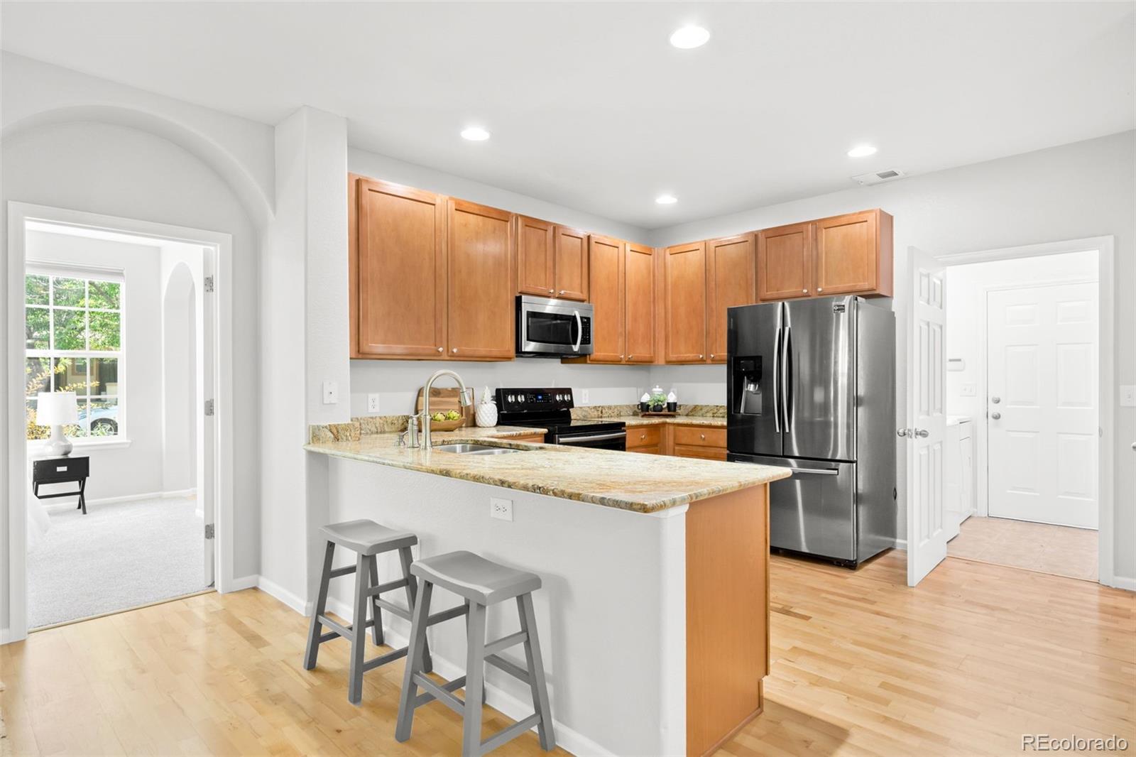 MLS Image #5 for 8892 e 24th place 102,denver, Colorado