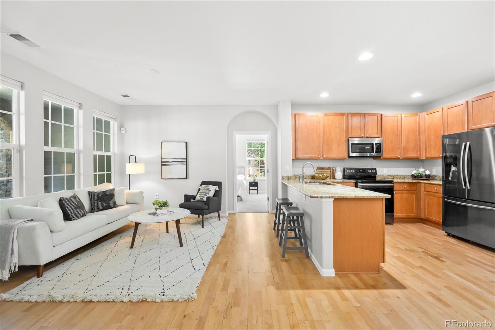 MLS Image #9 for 8892 e 24th place 102,denver, Colorado
