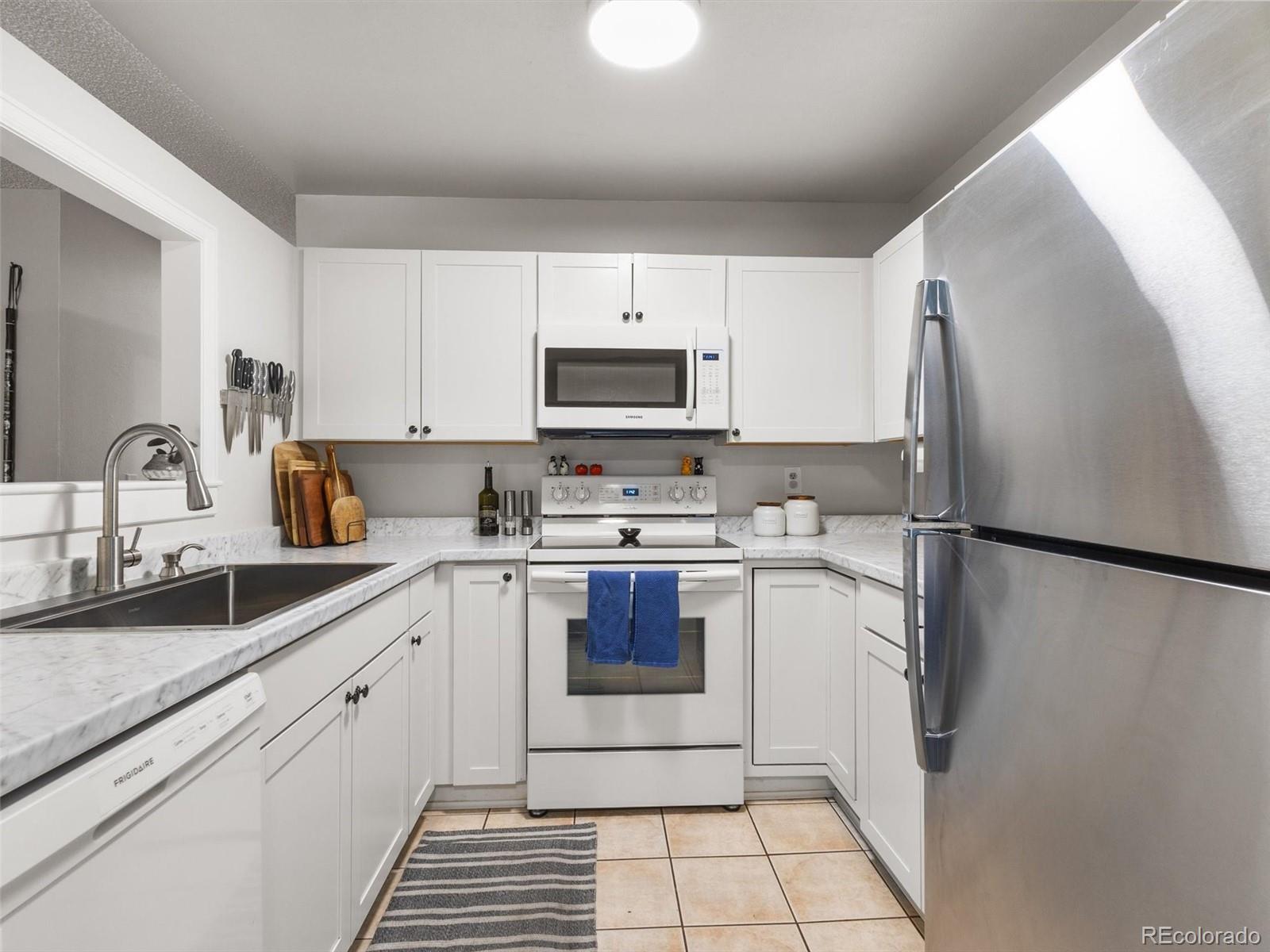 MLS Image #4 for 8910  fox drive,denver, Colorado