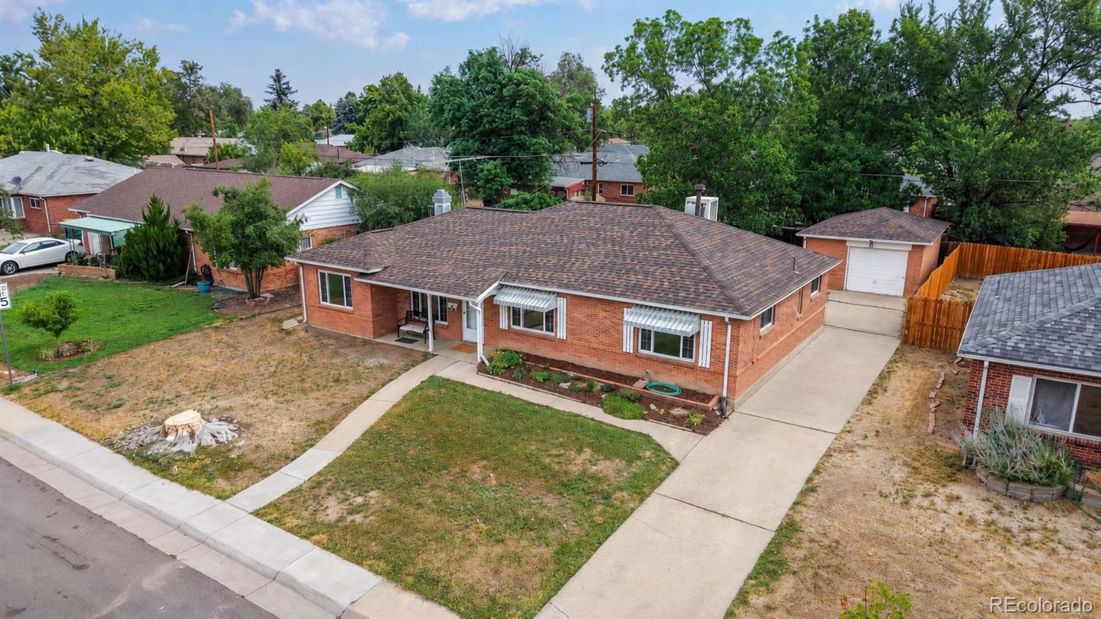 MLS Image #0 for 820  tucson street,aurora, Colorado