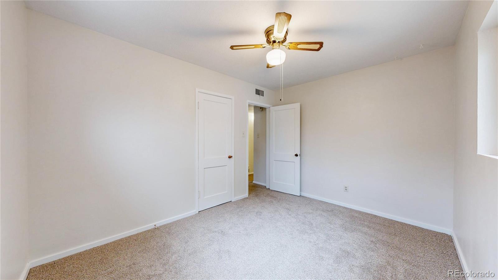 MLS Image #25 for 820  tucson street,aurora, Colorado