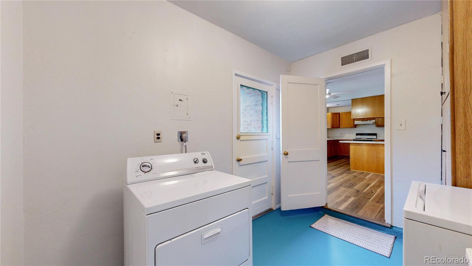 MLS Image #27 for 820  tucson street,aurora, Colorado