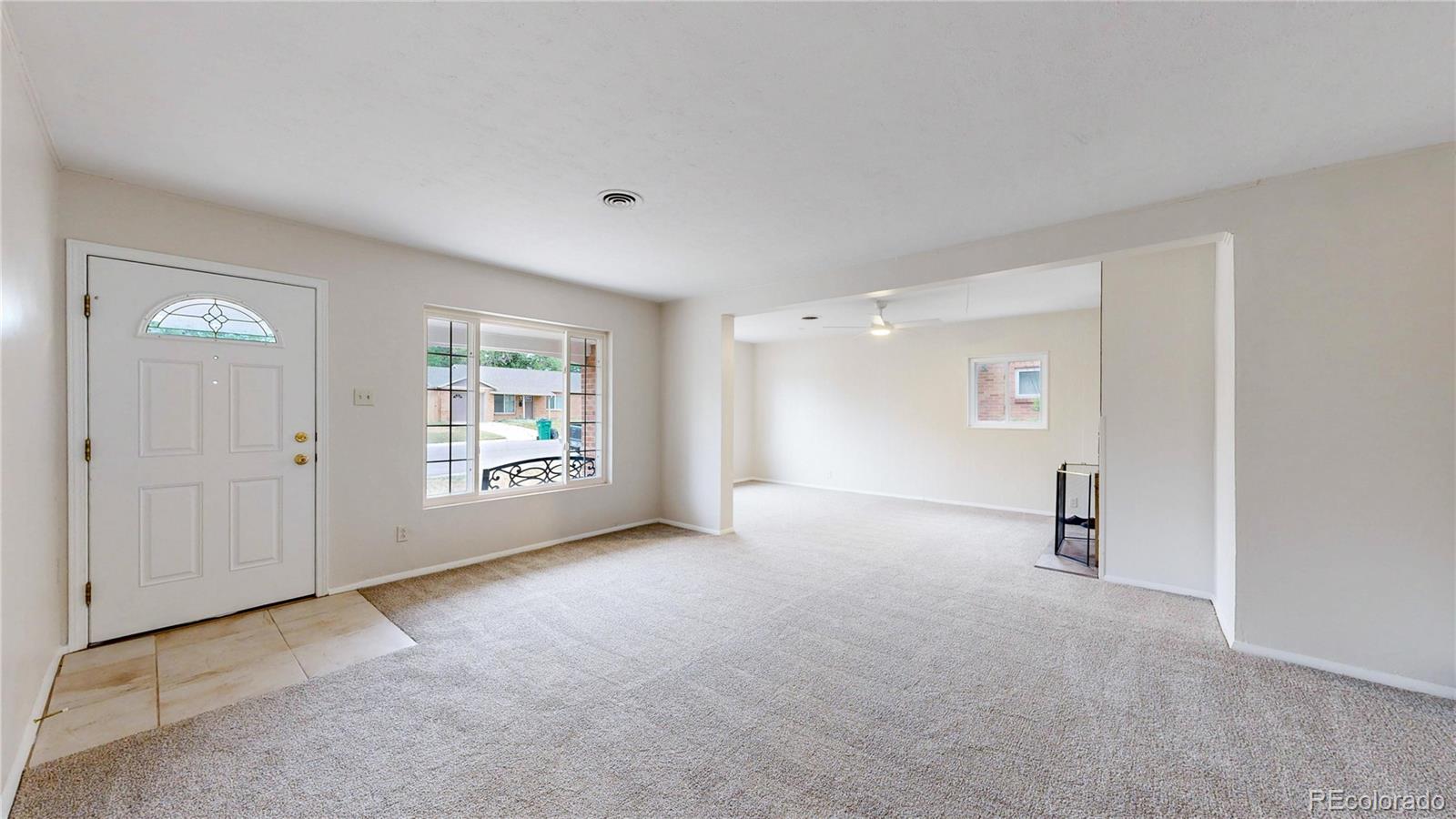 MLS Image #5 for 820  tucson street,aurora, Colorado
