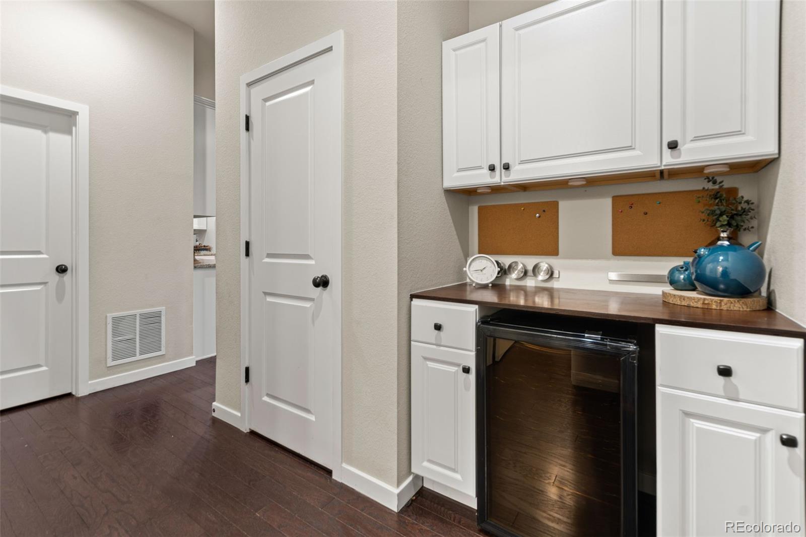 MLS Image #12 for 15398 w 95th avenue,arvada, Colorado