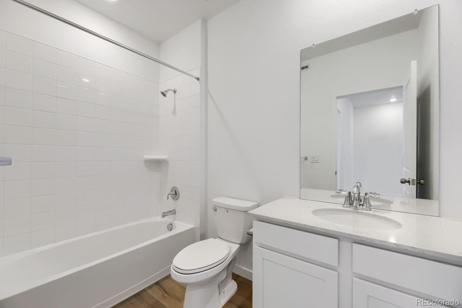 MLS Image #10 for 7655 s mobile way ,centennial, Colorado