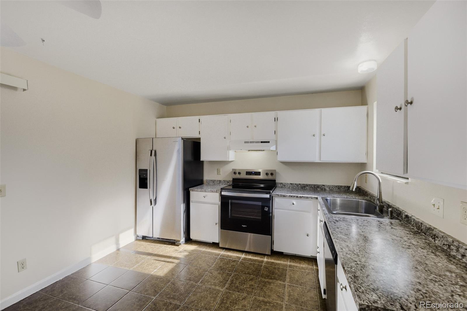 MLS Image #6 for 15934 e rice place,aurora, Colorado