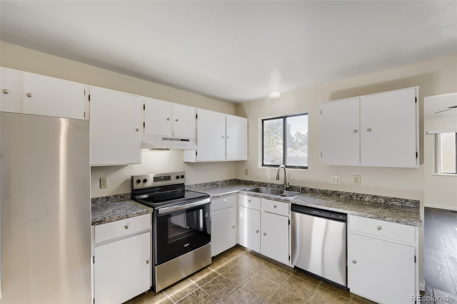 MLS Image #7 for 15934 e rice place,aurora, Colorado