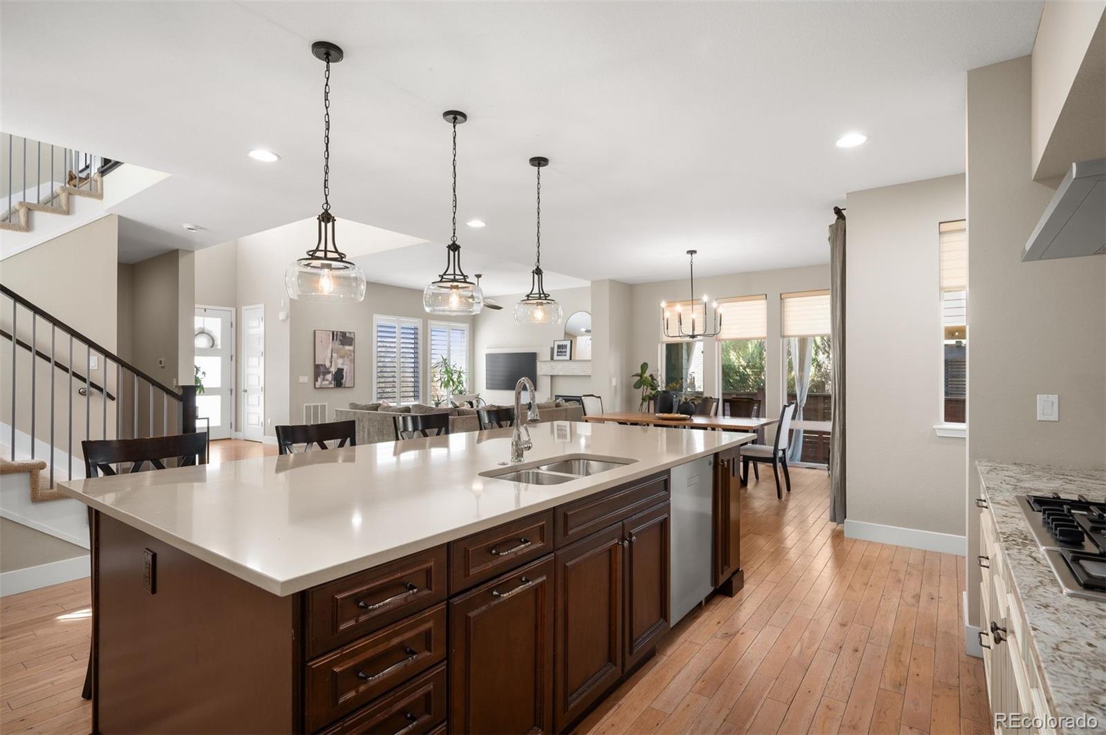 MLS Image #11 for 7945 e prairie meadow drive,denver, Colorado