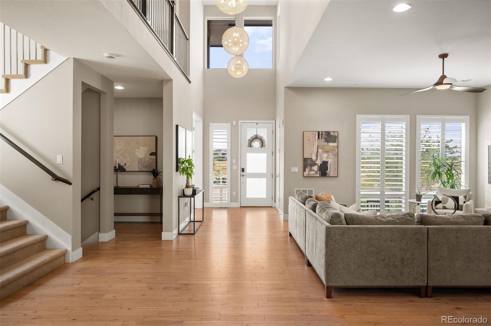 MLS Image #4 for 7945 e prairie meadow drive,denver, Colorado